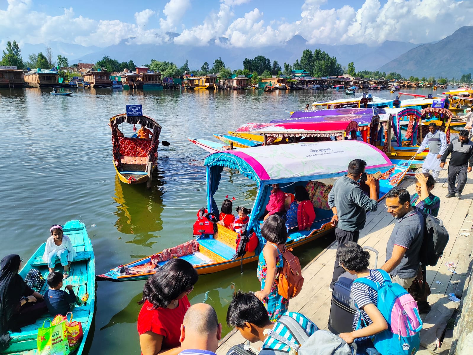 Srinagar records season’s hottest day with mercury touching 35.3°C